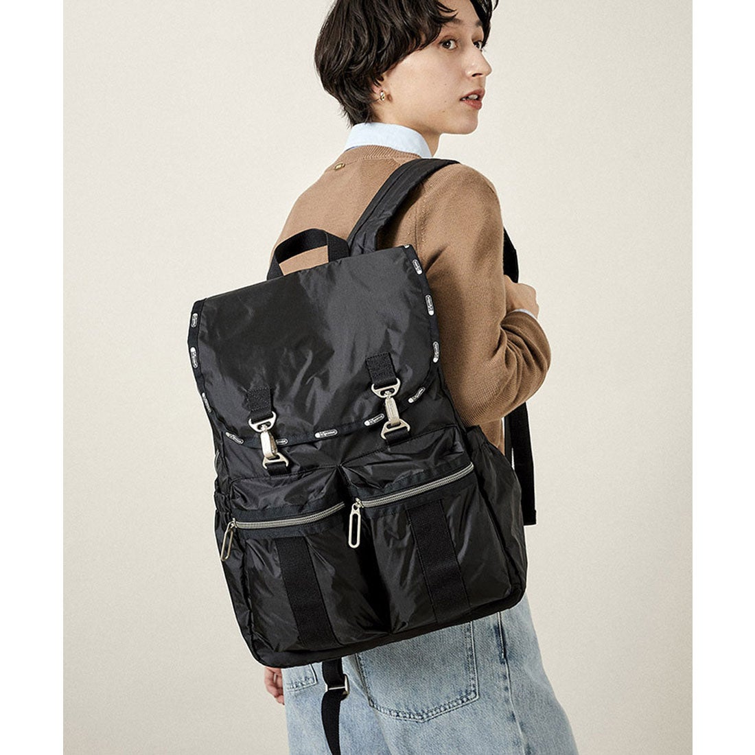 レスポートサック LeSportsac MODERN FLAP BACKPACK （ブラックC） -靴