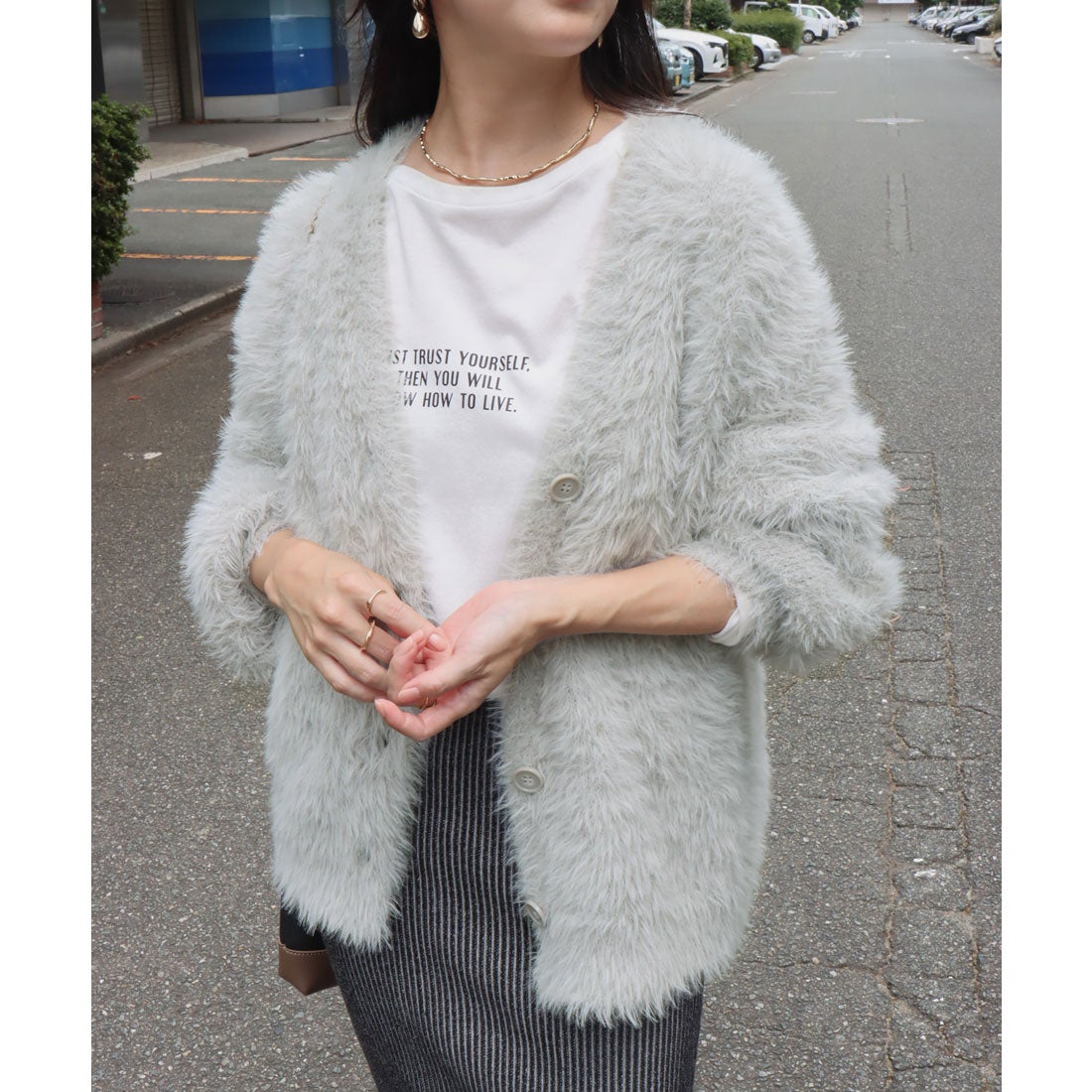 リベル モア libelle more シャギーニットVネックカーディガン