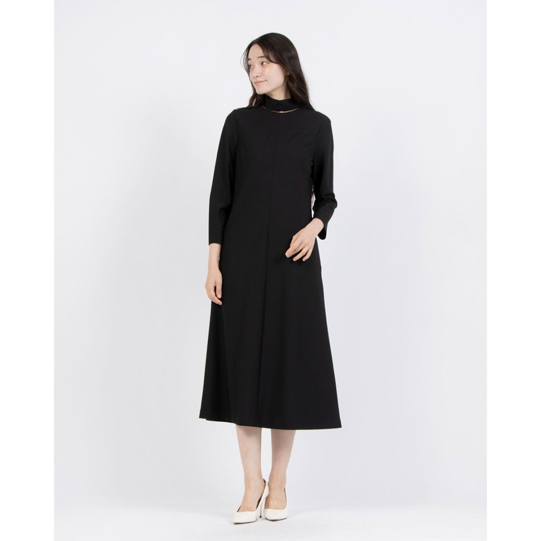 セオリーリュクス Theory luxe SUAVE SAXONY/ DARINA （ブラック