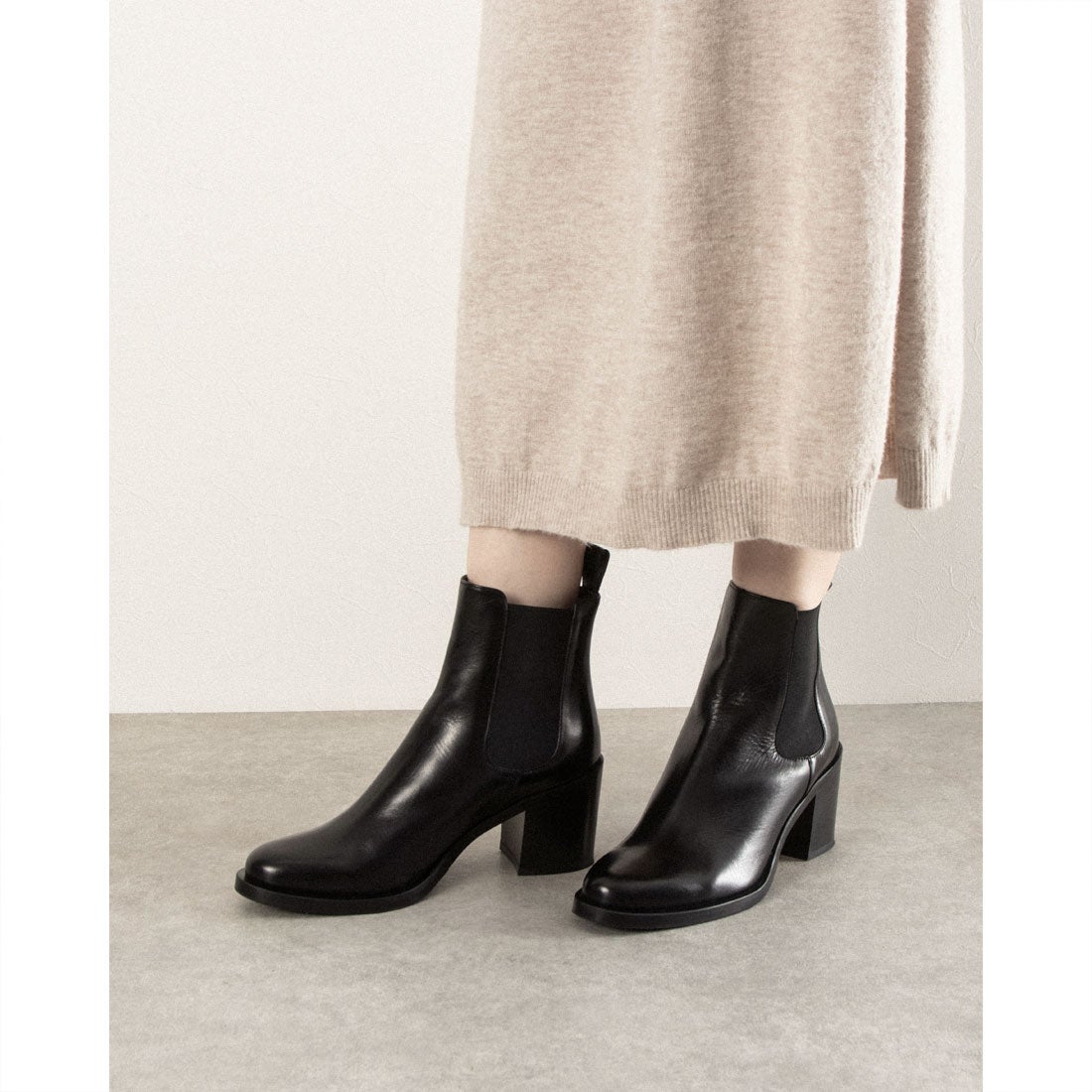 ルカ グロッシ Luca Grossi サイドゴアショートブーツ （ブラック