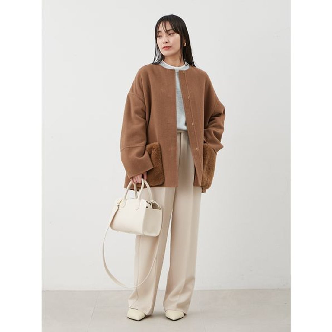 ミラ オーウェン Mila Owen 【WEB限定カラー】2wayファーポケット