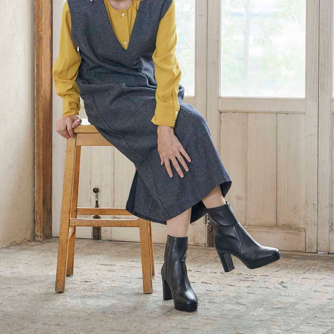 モード エ ジャコモ MODE ET JACOMO シンプルストレッチショートブーツ