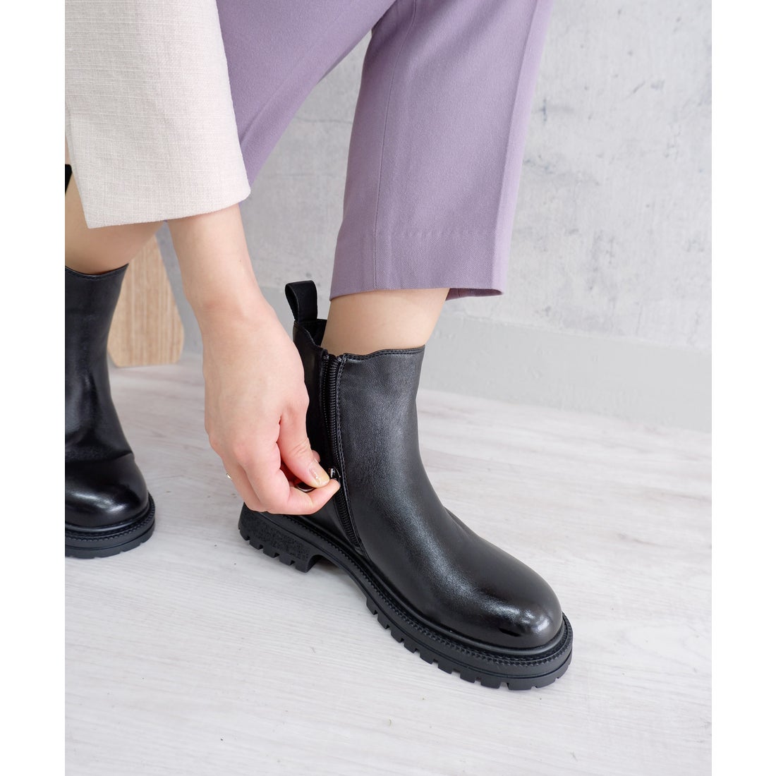 本革】 3E サイドゴアブーツ 55084 （ブラック） -モードカオリ MODE