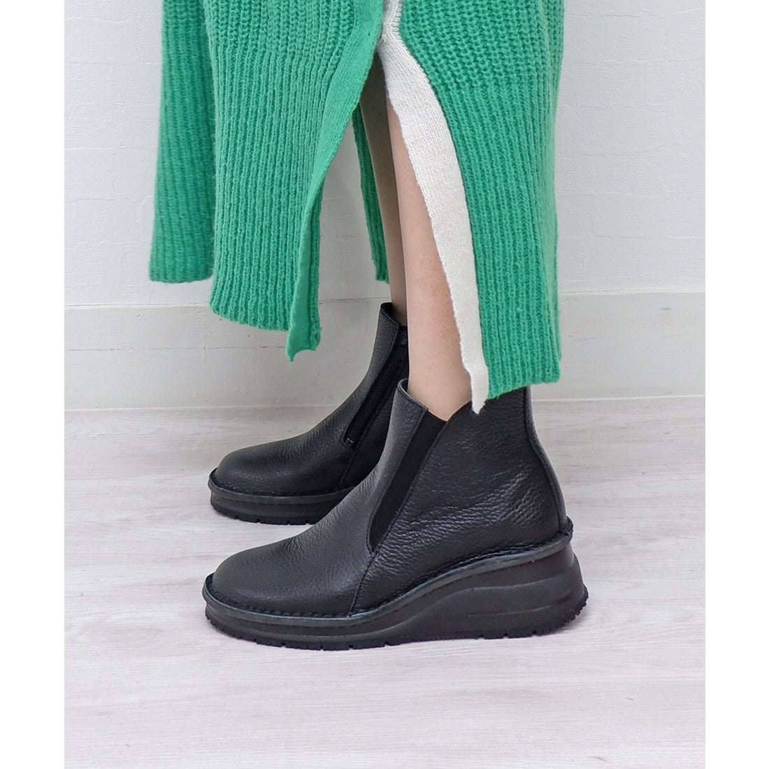 本革】 【4E】撥水ショートスニーカーブーツ 6126 （ブラック