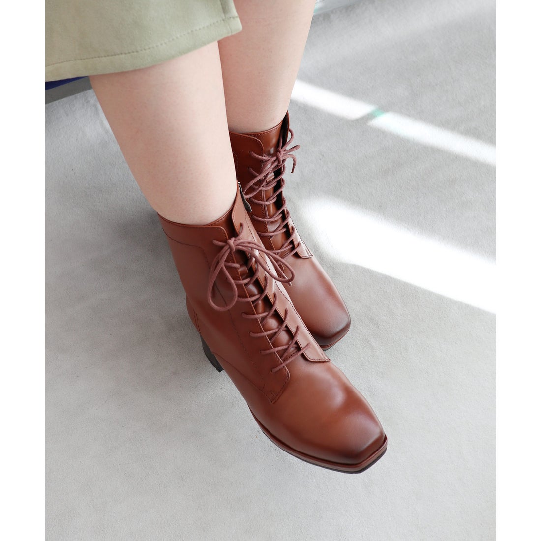 本革】 レースアップブーツ 21432 （マロンブラウン） -モードカオリ