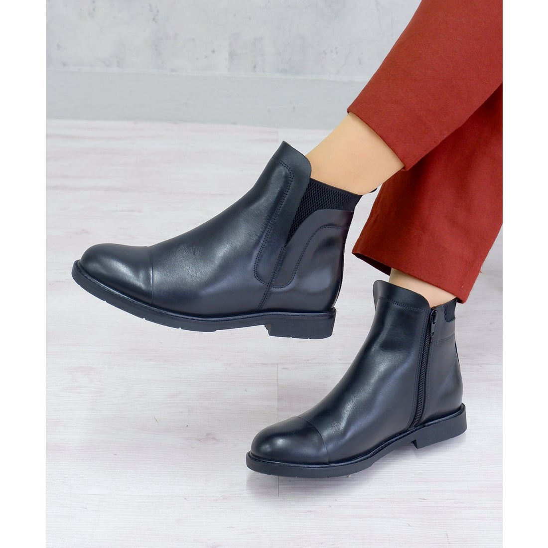 本革】 サイドゴアショートブーツ 6734 （ブラック） -モードカオリ