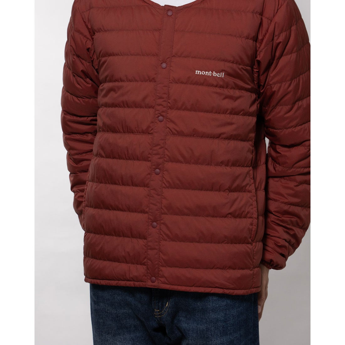 モンベル mont-bell ダウンジャケット （ワインレッド