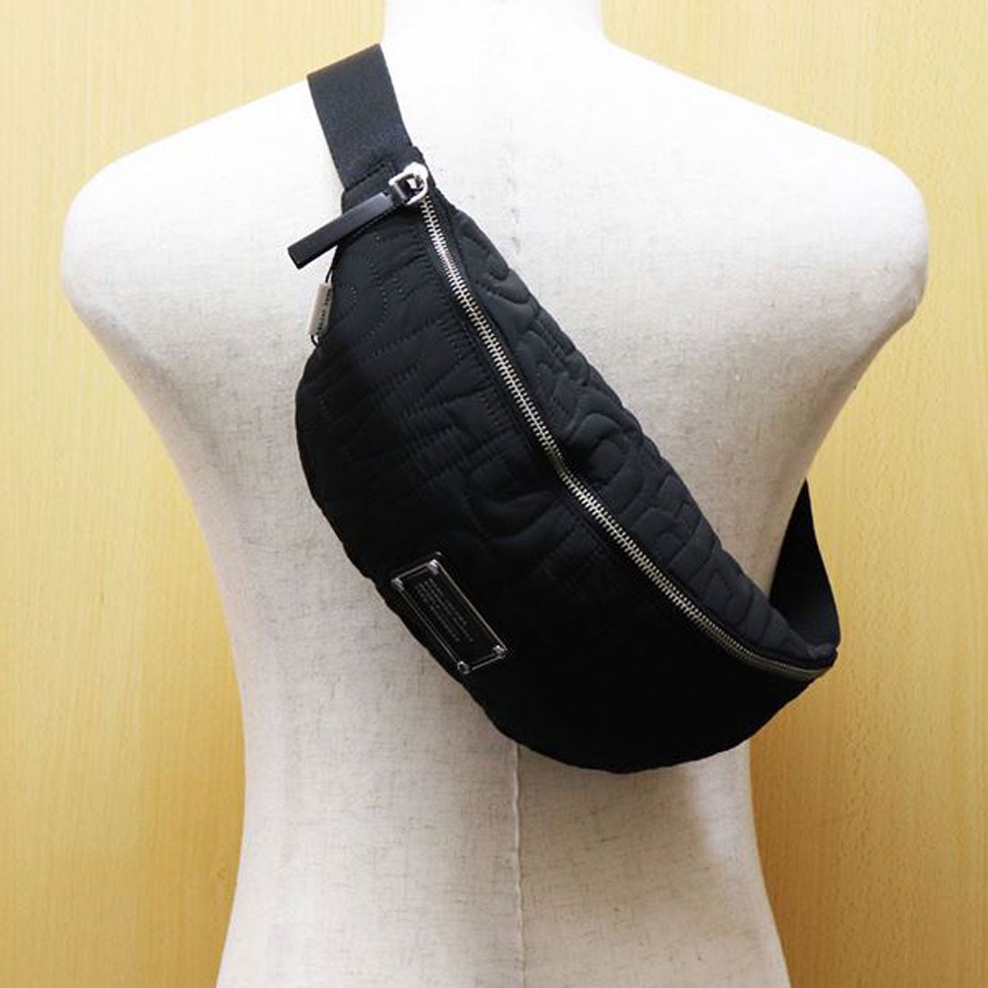 マーク ジェイコブス MARC JACOBS マークジェイコブス ボディバッグ