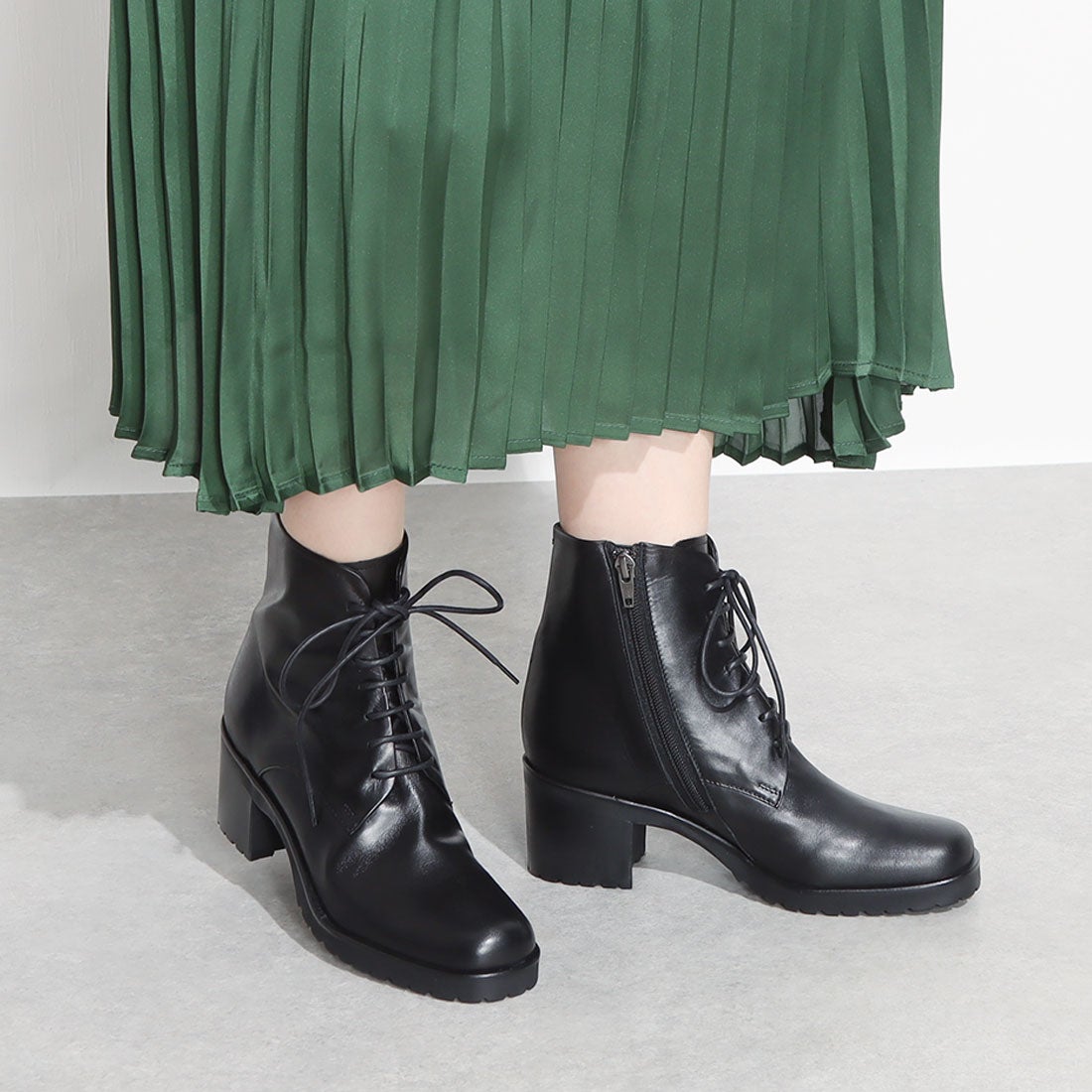 マーガレット・ハウエル アイデア MARGARET HOWELL idea レースアップ