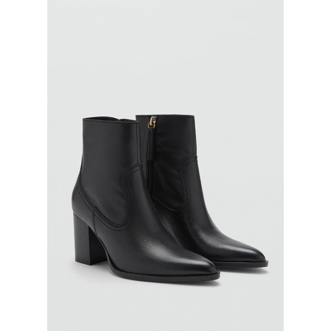 レザーショートブーツ .-- LILY （ブラック） -MANGO - マンゴ公式