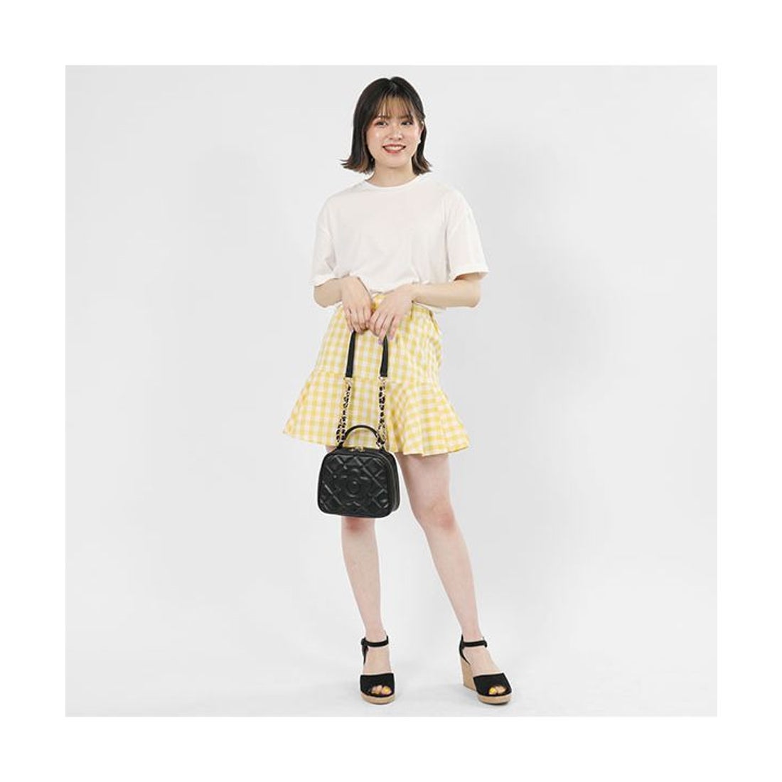 マリークワント MARY QUANT スクエアキルトデイジーパッチ 2WAY