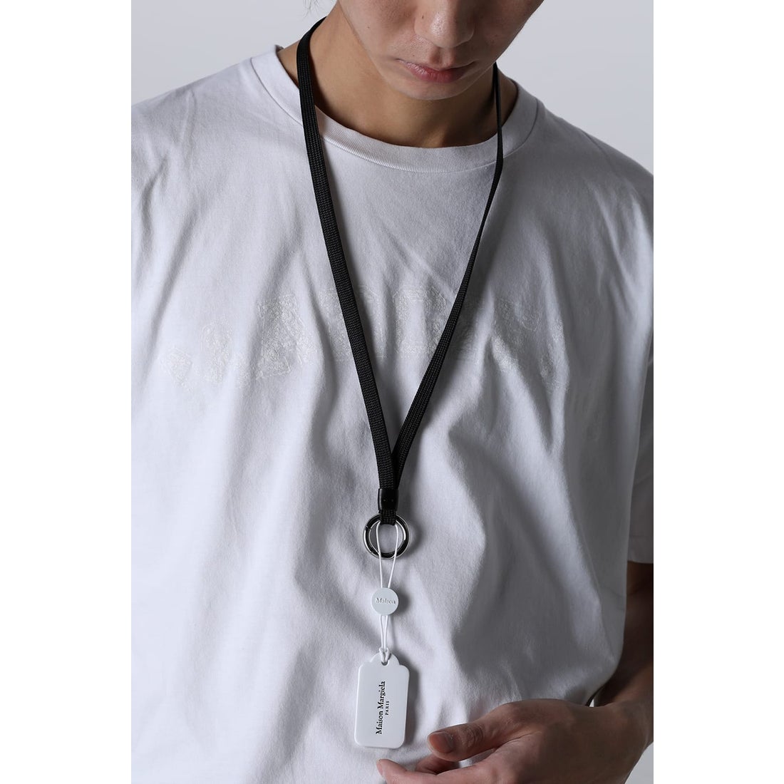 メゾン マルジェラ MAISON MARGIELA TAG KEY RING WITH LACE （White