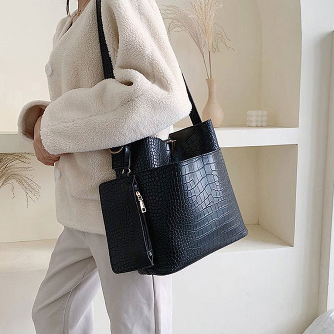 miniministore クロコ 型押し ショルダーバッグ -靴＆ファッション通販