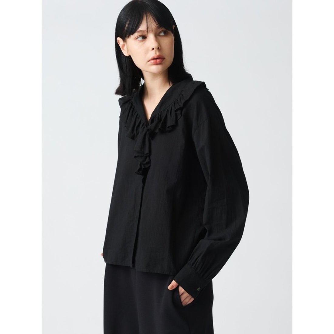 ミズイロインド mizuiro ind mizuiro ind フリルカラーシャツ