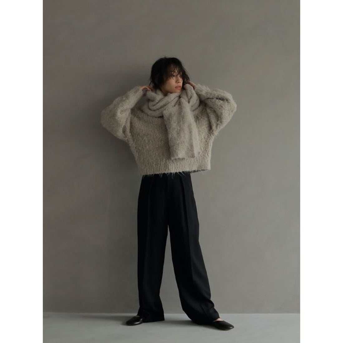 エトレトウキョウ ETRE' TOKYO ヘアリーニットストール （GREY） -靴