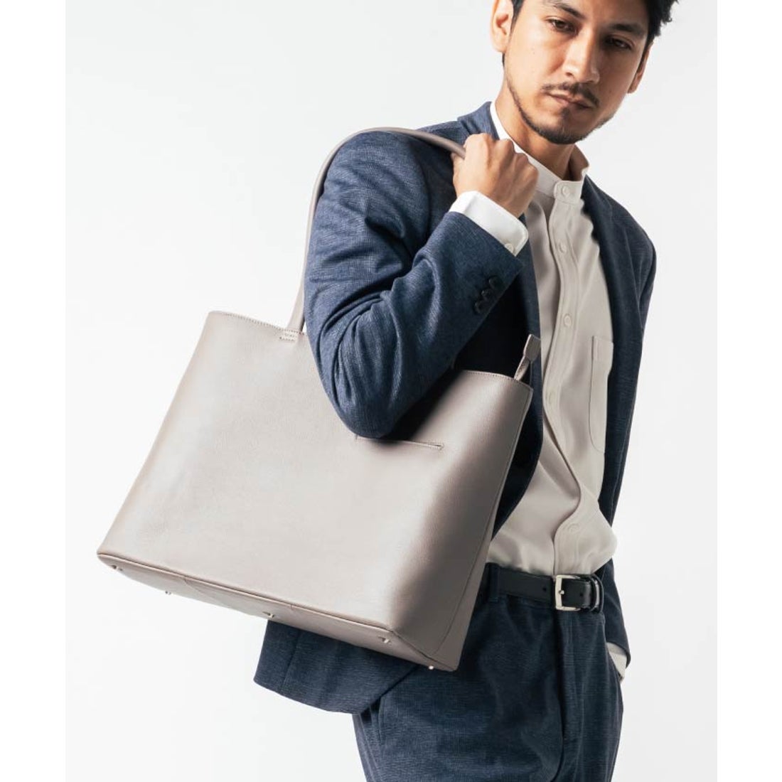 MURA シュリンクレザー シンプル スマホポケット トートバッグ