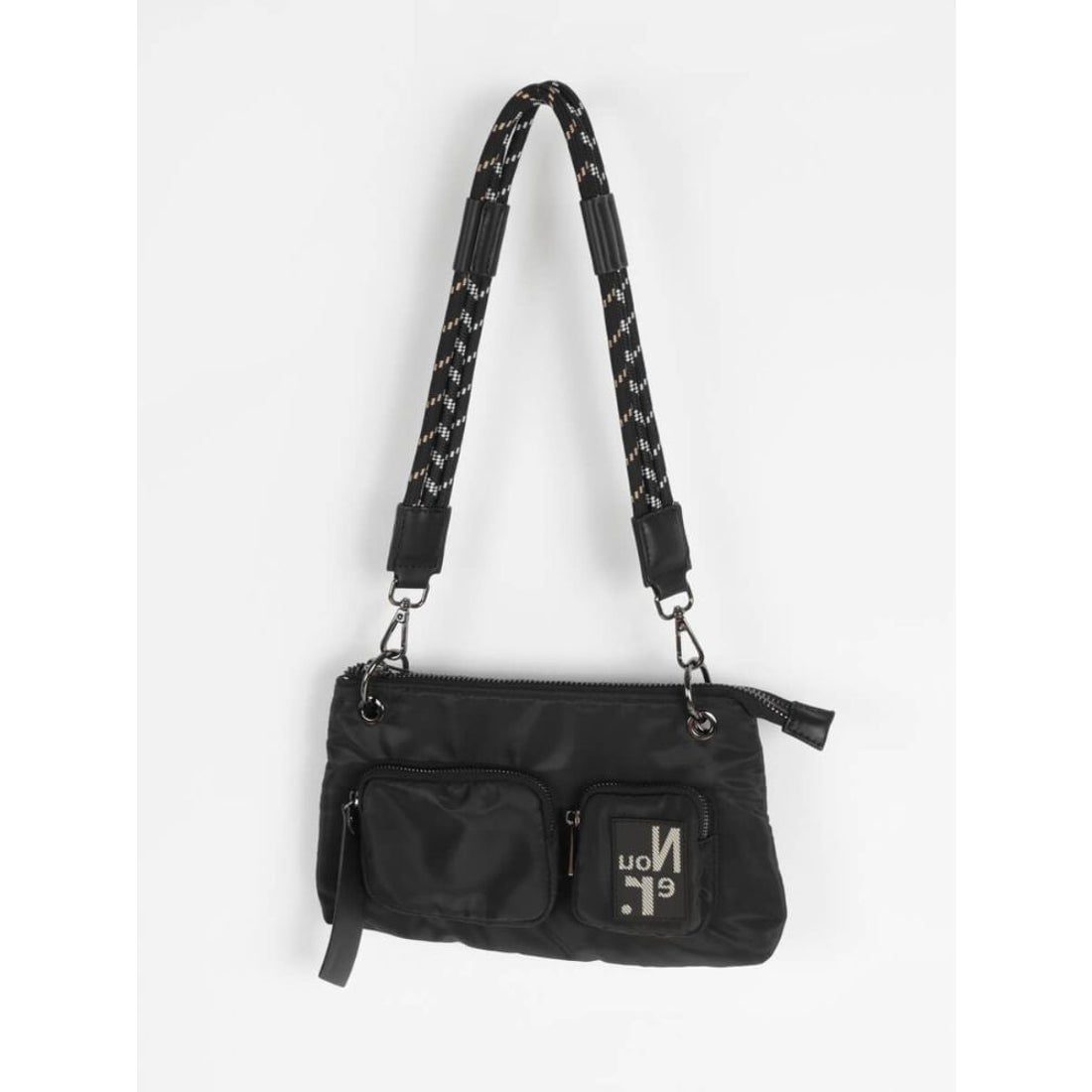 ヌエール nouer マルチウェイポケットデザインミニBAG （ブラック