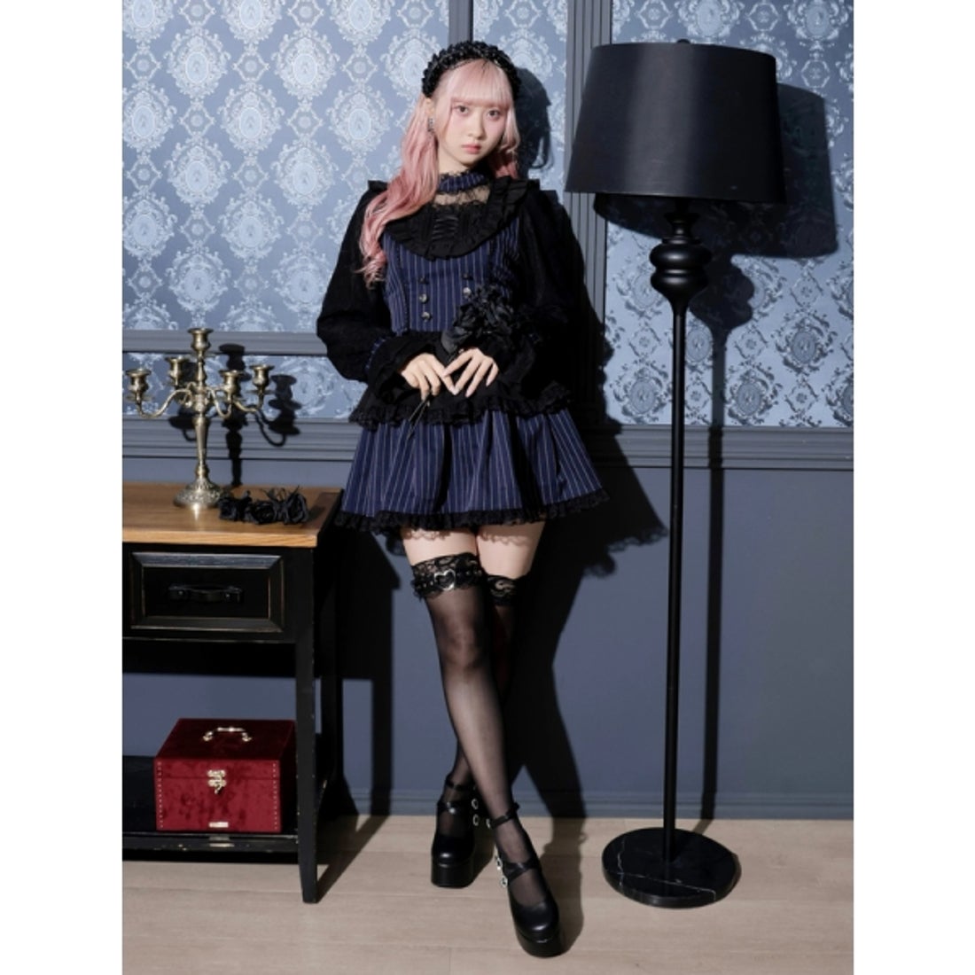 ノエミー NOEMIE ゴシックチョーカーレースアップヨークセットアップ