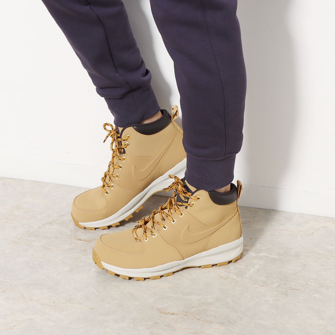 ナイキ NIKE マノア レザー （ヘイスタック/ヘイスタック/ベルベット