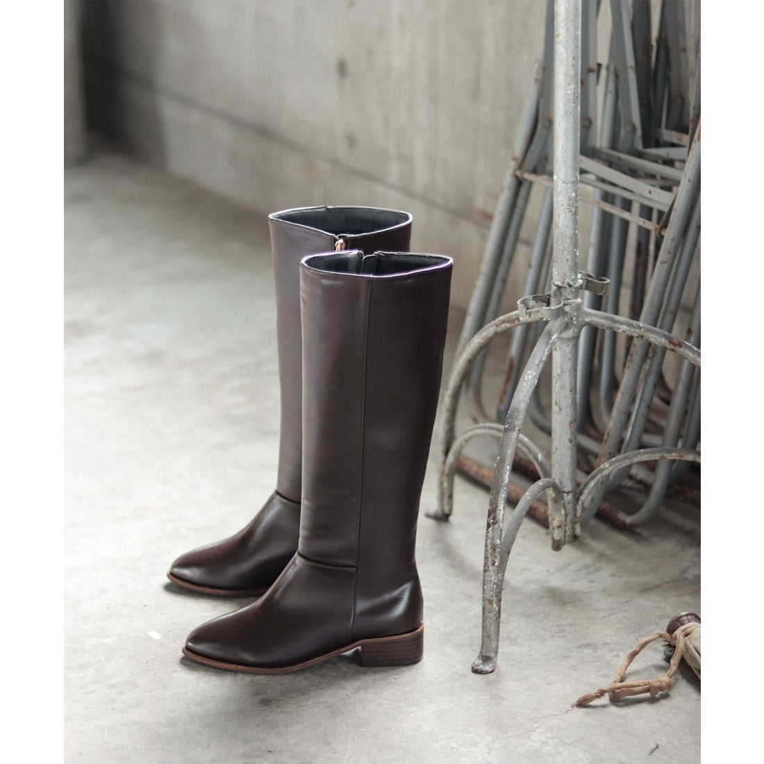 セスト SESTO ウッドヒールのジョッパーズロングブーツ （ブラウン