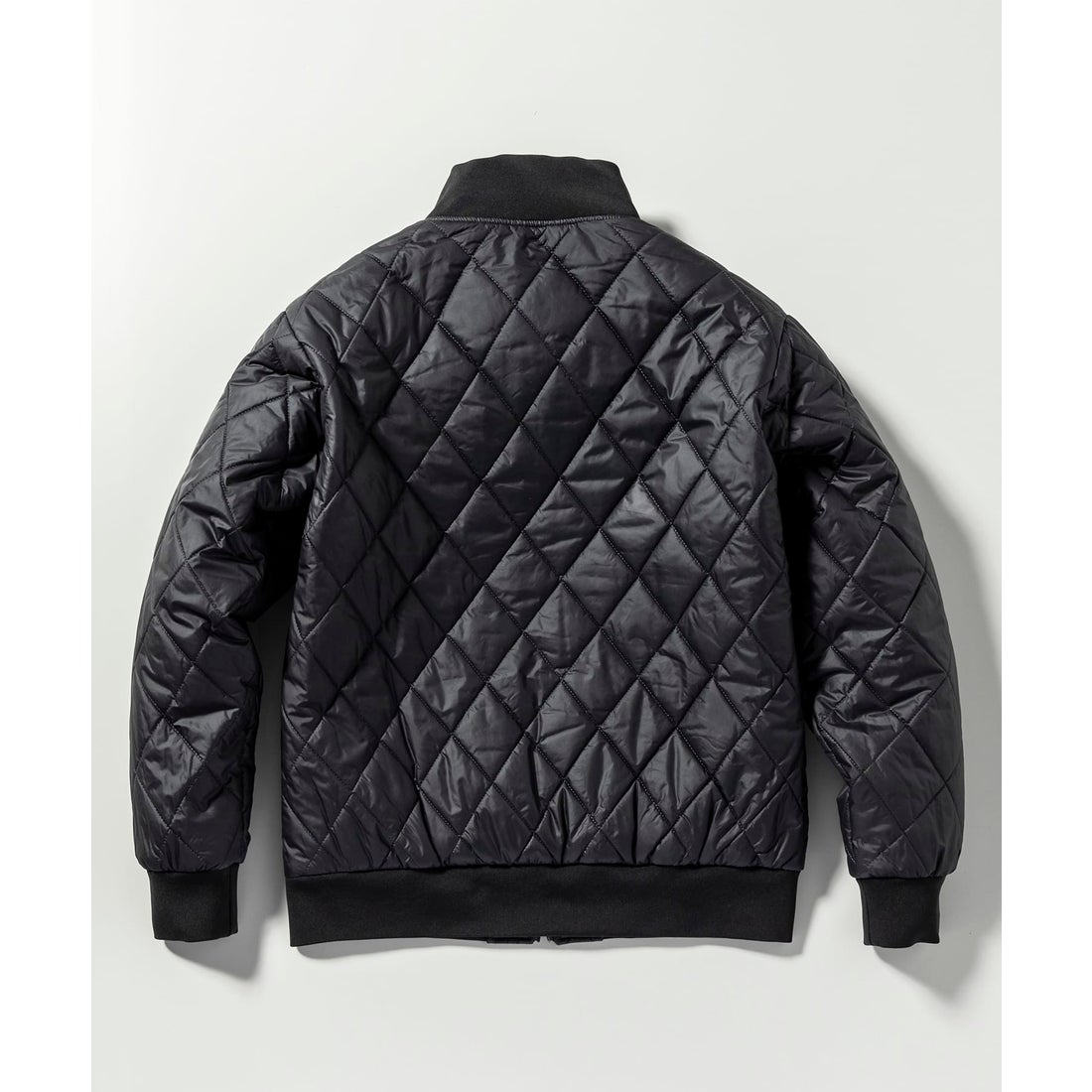 ウノ ピゥ ウノ ウグァーレ トレ リラックス 1PIU1UGUALE3 RELAX 中綿