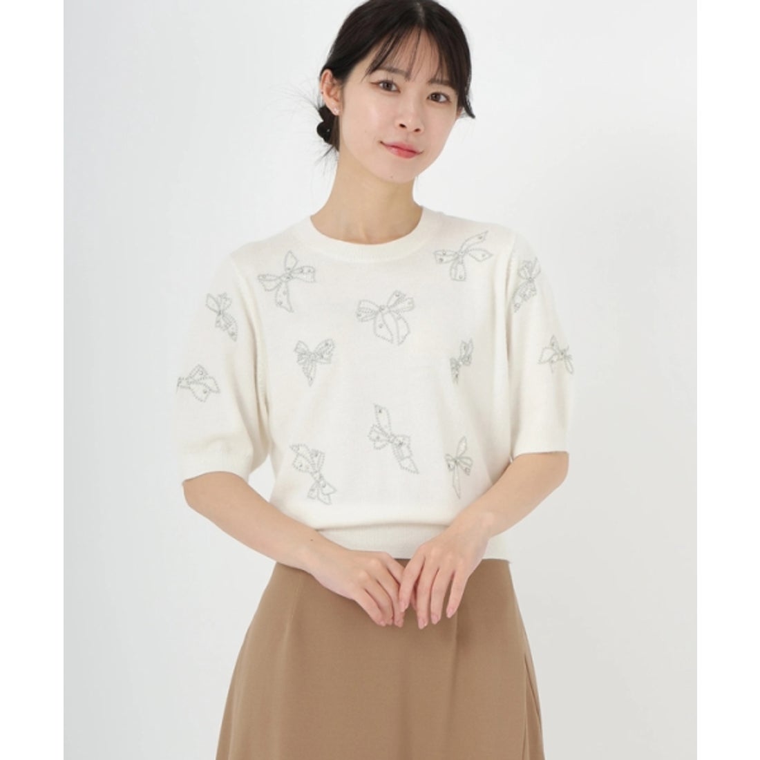 ストロベリーフィールズ STRAWBERRY FIELDS リボンモチーフ刺しゅう