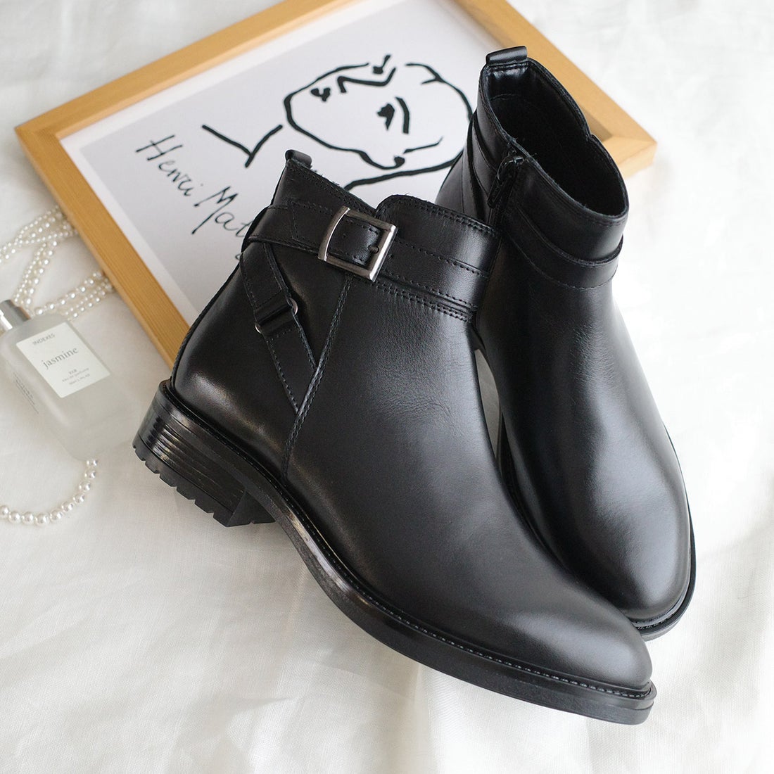 ポインター pointer 本革 ブーツ ベルト付き レディース 黒 靴