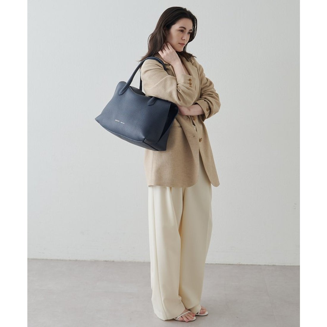 イアクッチ IACUCCI ラーナ L ALCE （greige） -靴＆ファッション通販