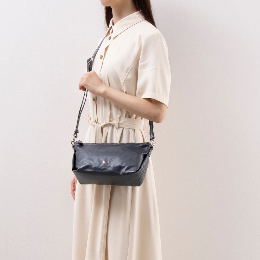 ペレボルサ PELLE BORSA ショルダーバッグ （シャンパンゴールド） -靴