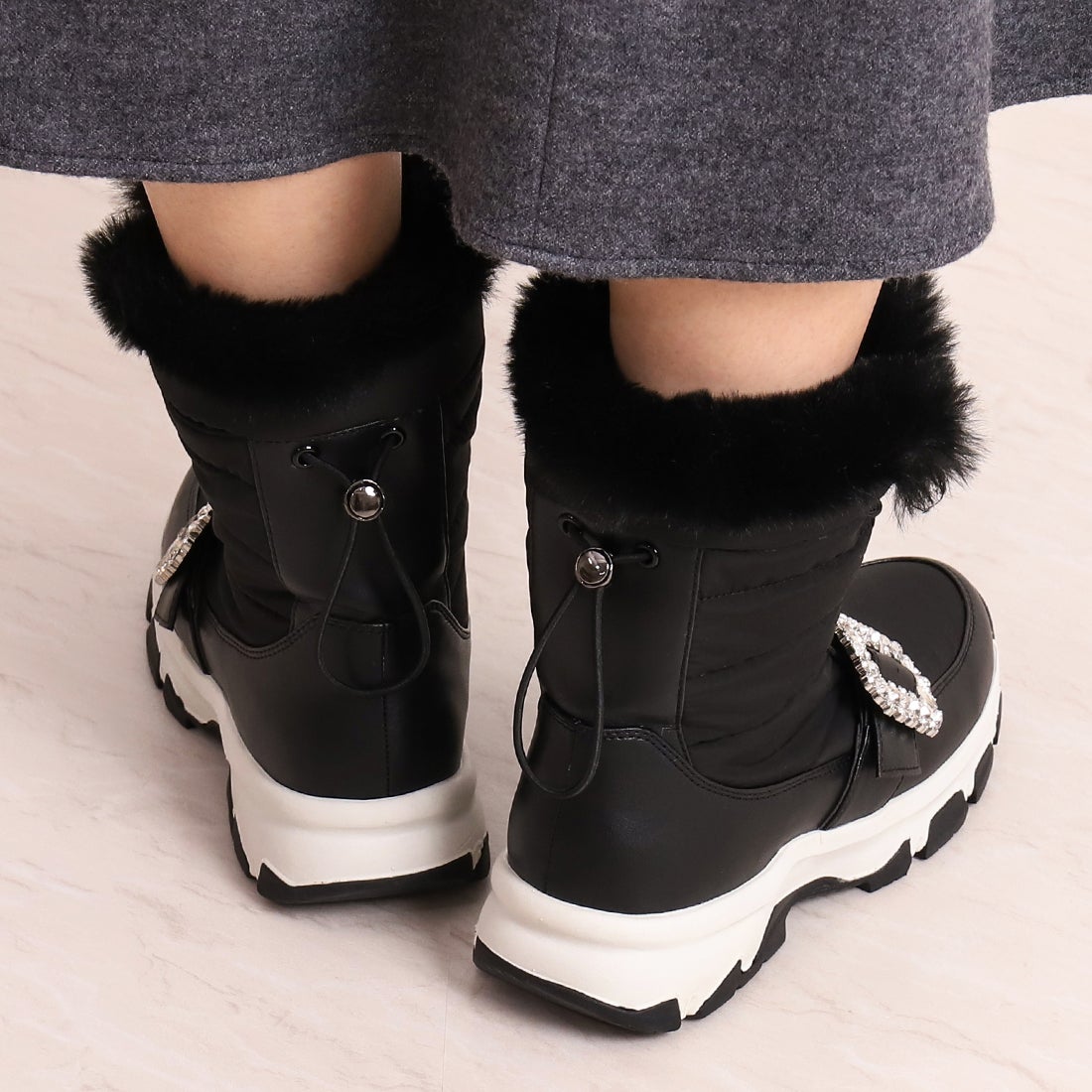 プラスダイアナ ＋diana クリスタルバックル ミドル丈スノーブーツ