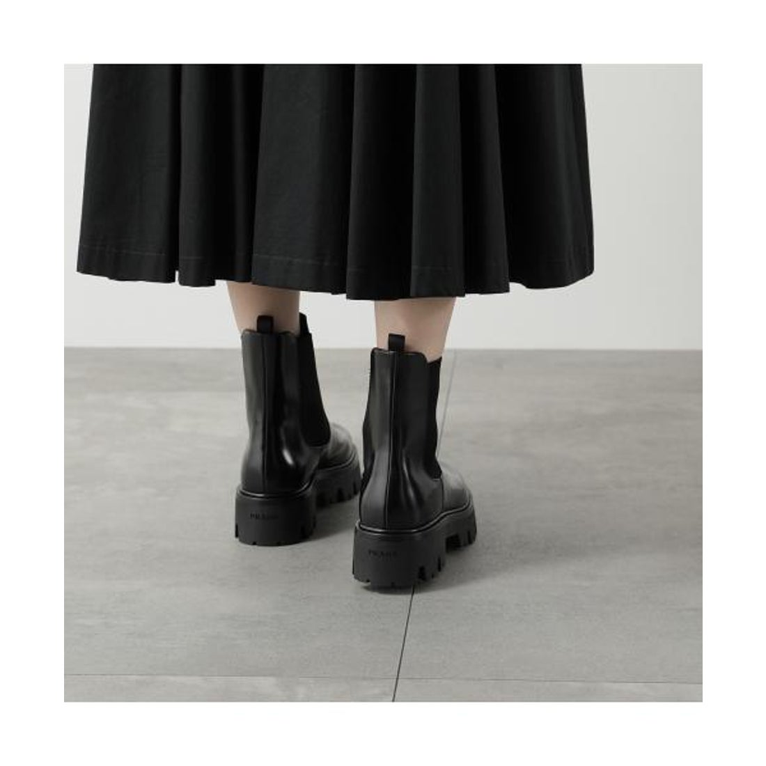 プラダ PRADA PRADA サイドゴアブーツ 1T186O 055 ショートブーツ