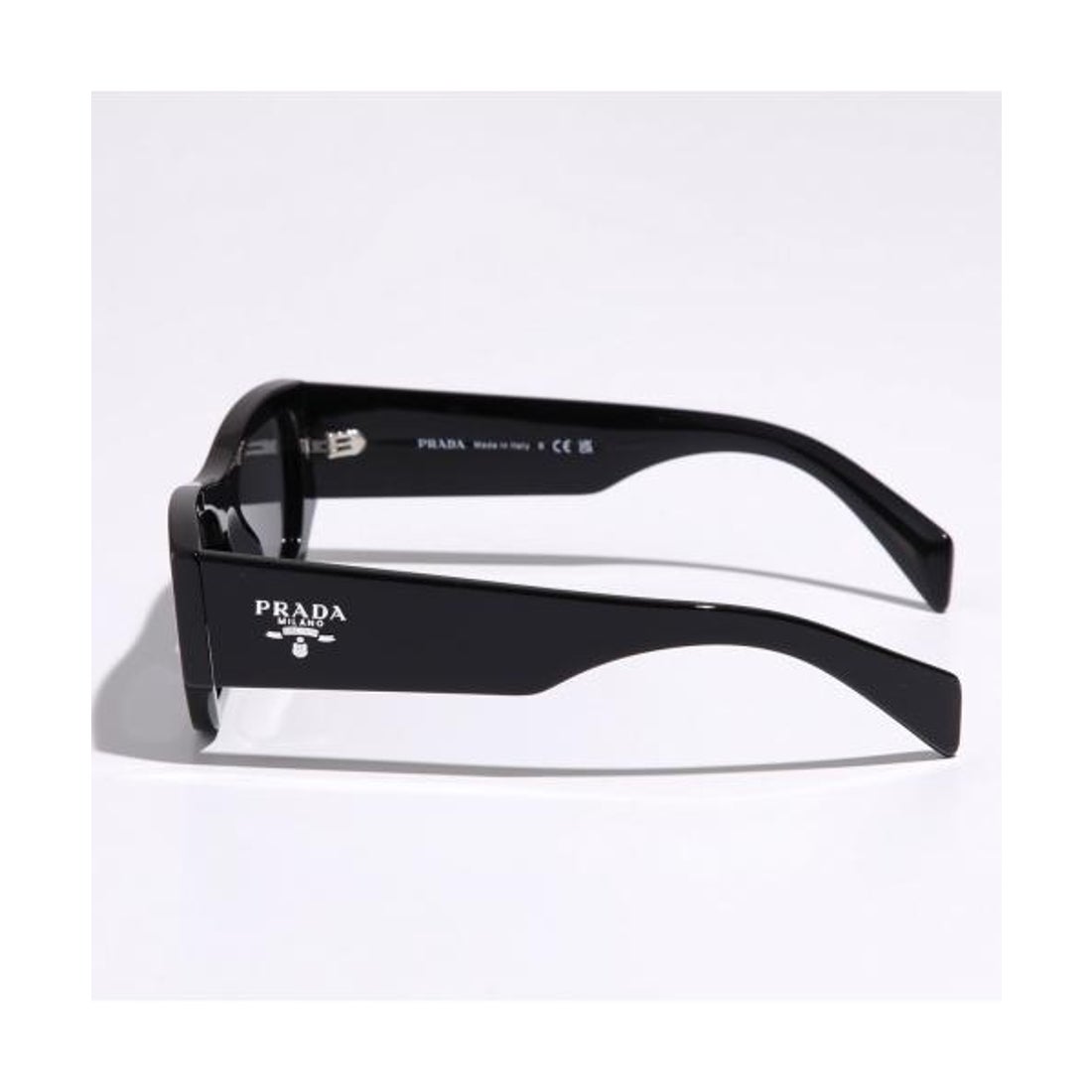 プラダ PRADA PRADA サングラス SPR A01 スクエア型 （16K-08Z