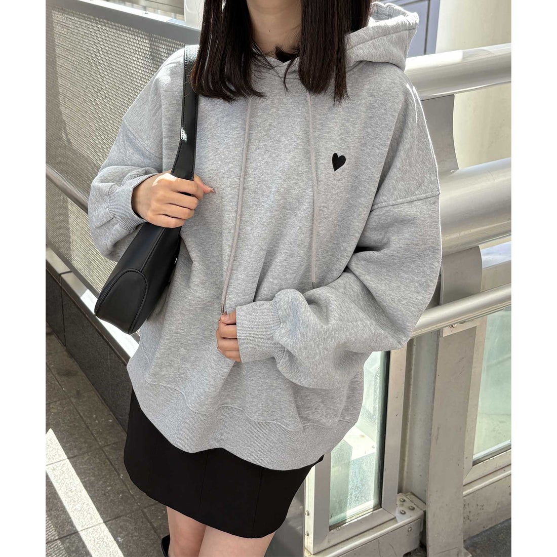 ジーラ GeeRA ハート刺繍裏起毛スウェットパーカー （杢グレー