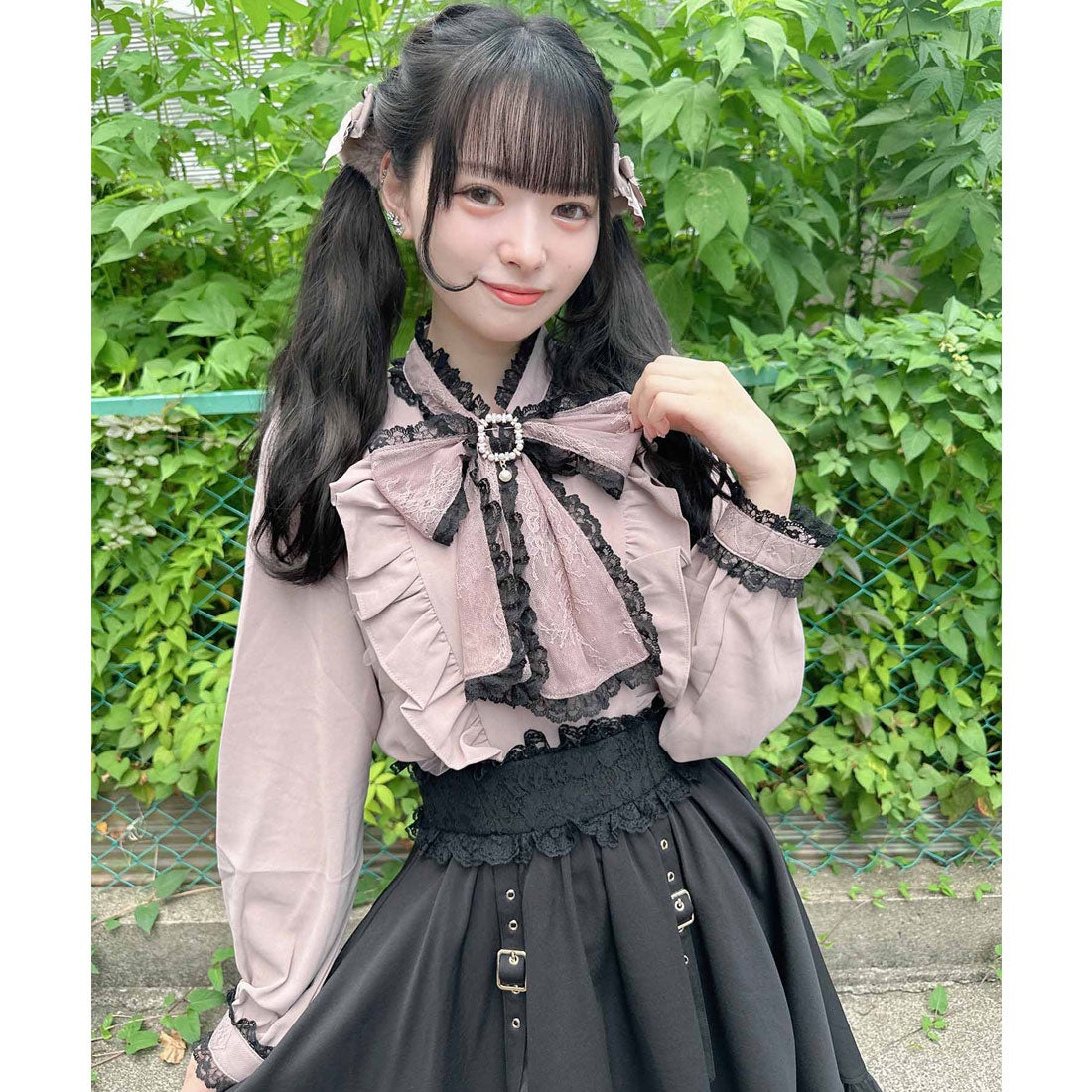 ロジータ ROJITA レーシーリボンラッフルブラウス （ピンク） -靴