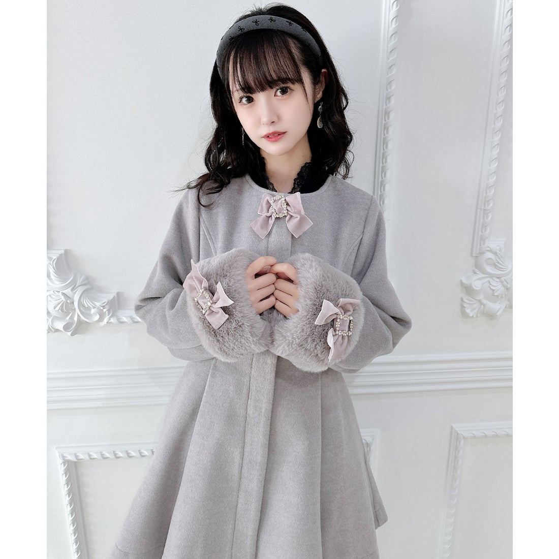 ロジータ ROJITA ファーティペット付きトリプルリボンコート （グレー