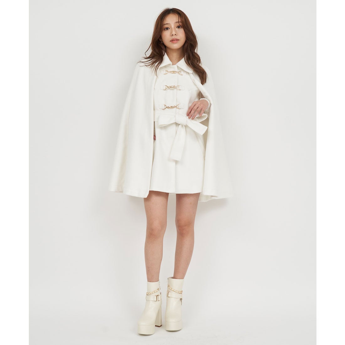 ロイヤルパーティー ROYAL PARTY ビット付ケープコート （オフホワイト