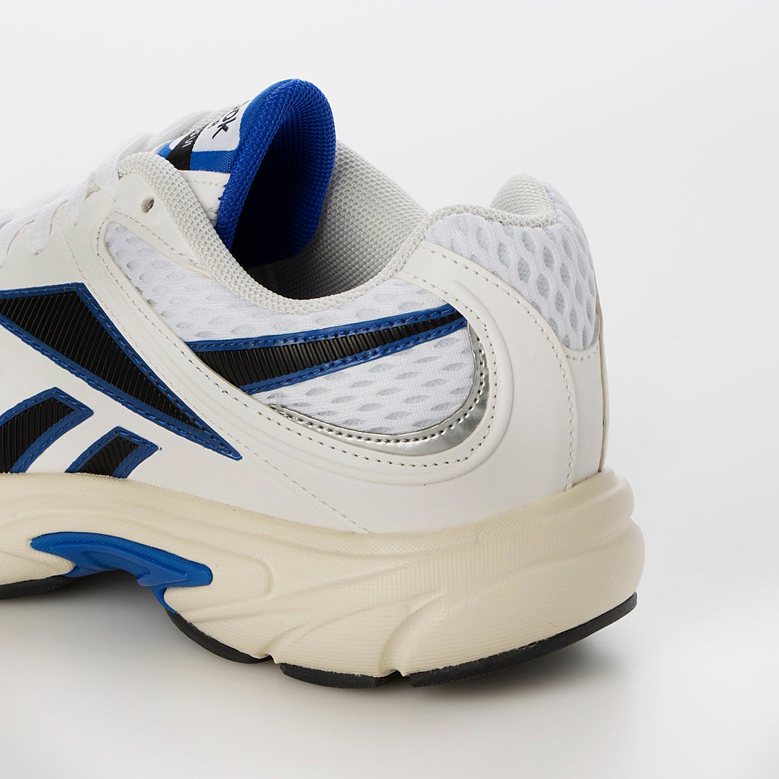 プレミアロード プラス Ⅵ / PREMIER ROAD PLUS VI （ホワイト