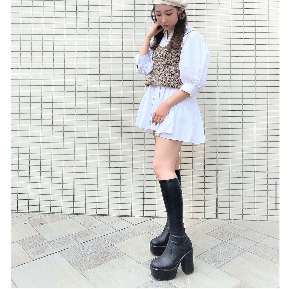 アールアンドイー R&E 厚底ロングブーツ （ブラック） -ファッション