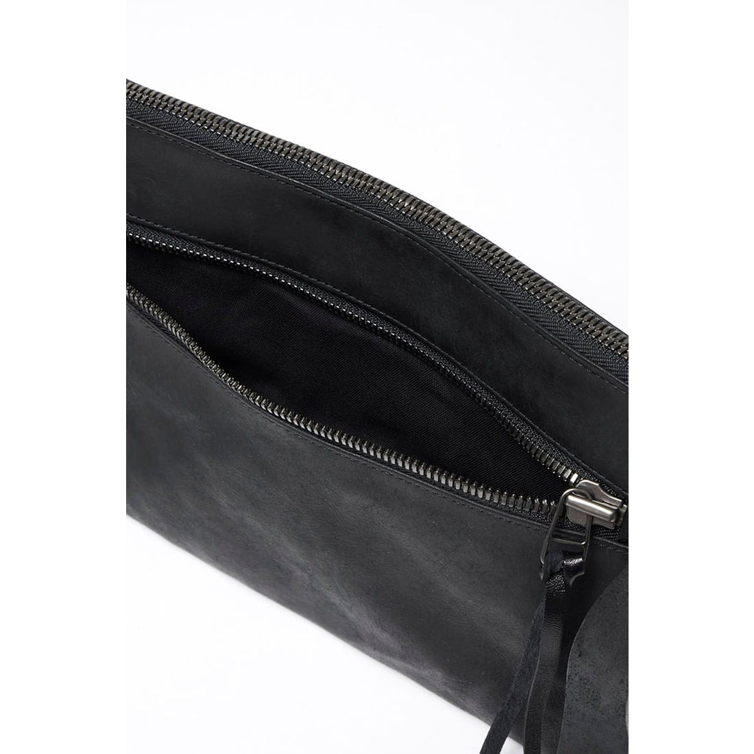 リップヴァンウィンクル RIPVANWINKLE Leather Sacoche （Black