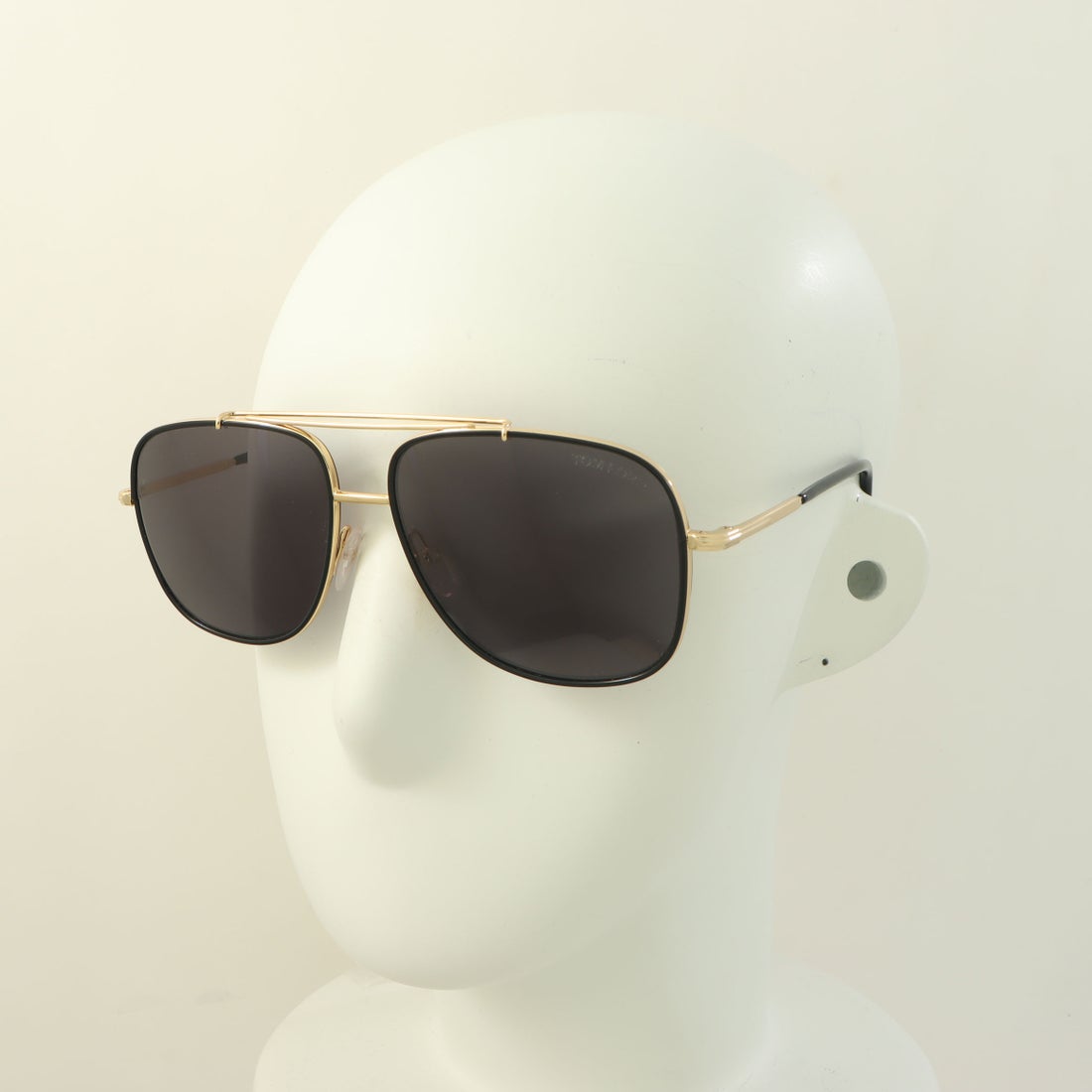 トムフォード TOM FORD サングラス レディース メンズ （ブラック