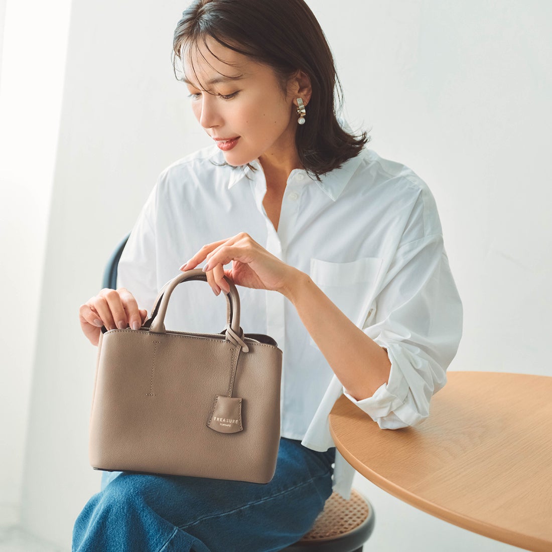 トプカピ TOPKAPI フロントステッチ レザーミニショルダーバッグ