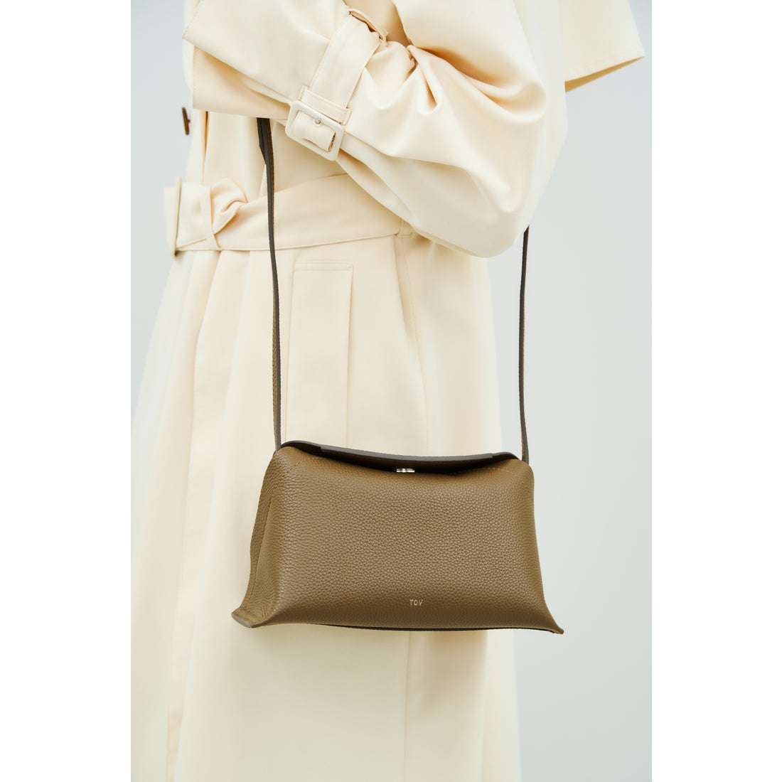 トーヴ TOV CROSS SHLD （Ivory） -アウトレット通販 ロコレット (LOCOLET)