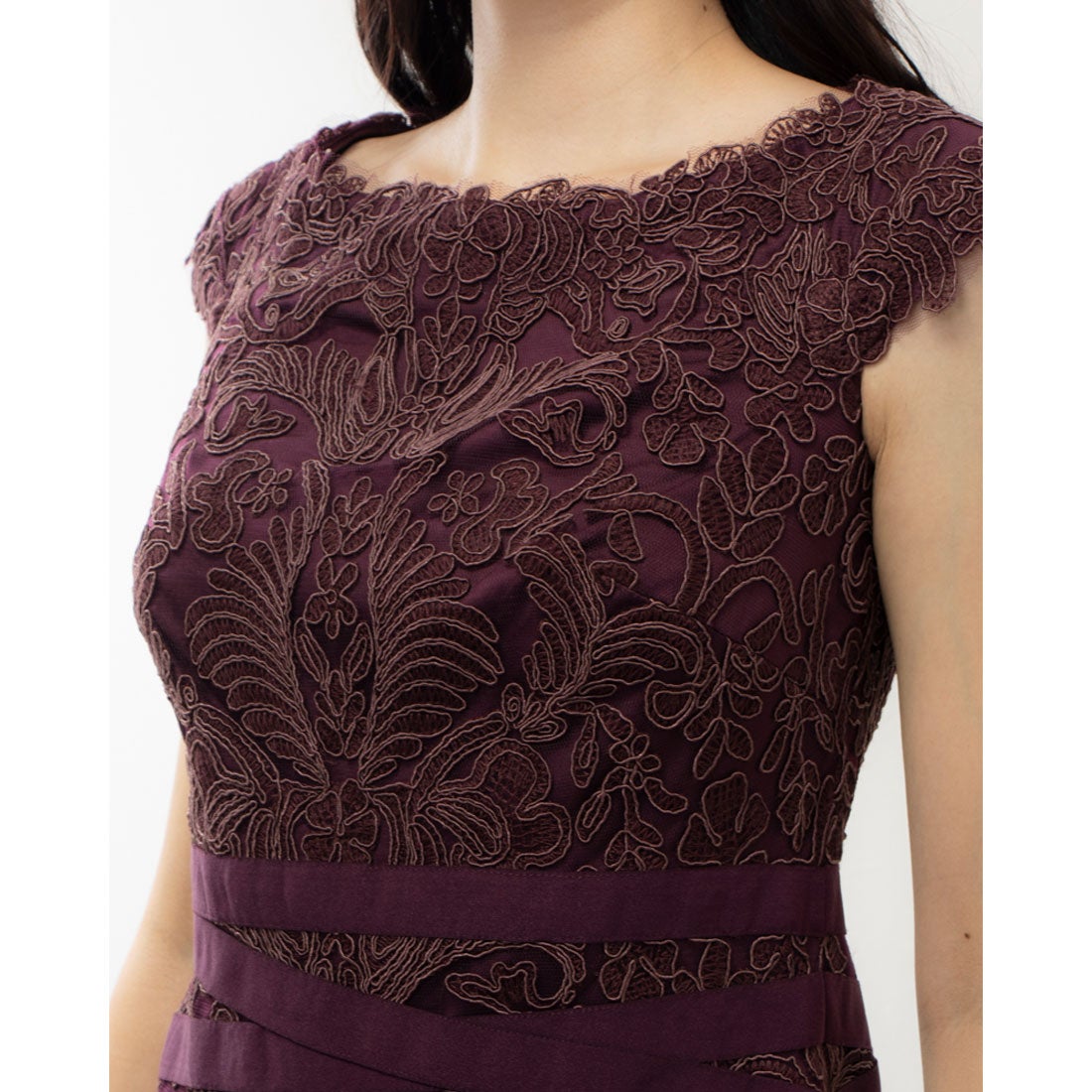 タダシショージ TADASHI SHOJI ☆大人シックな上品ボルドー！ 高級感