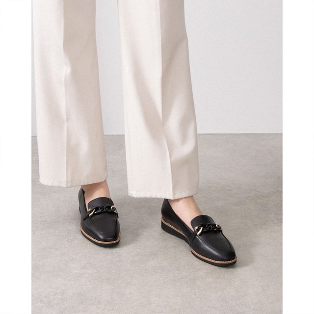 タラントン バイ ダイアナ TALANTON by DIANA チェーンローファー （黒