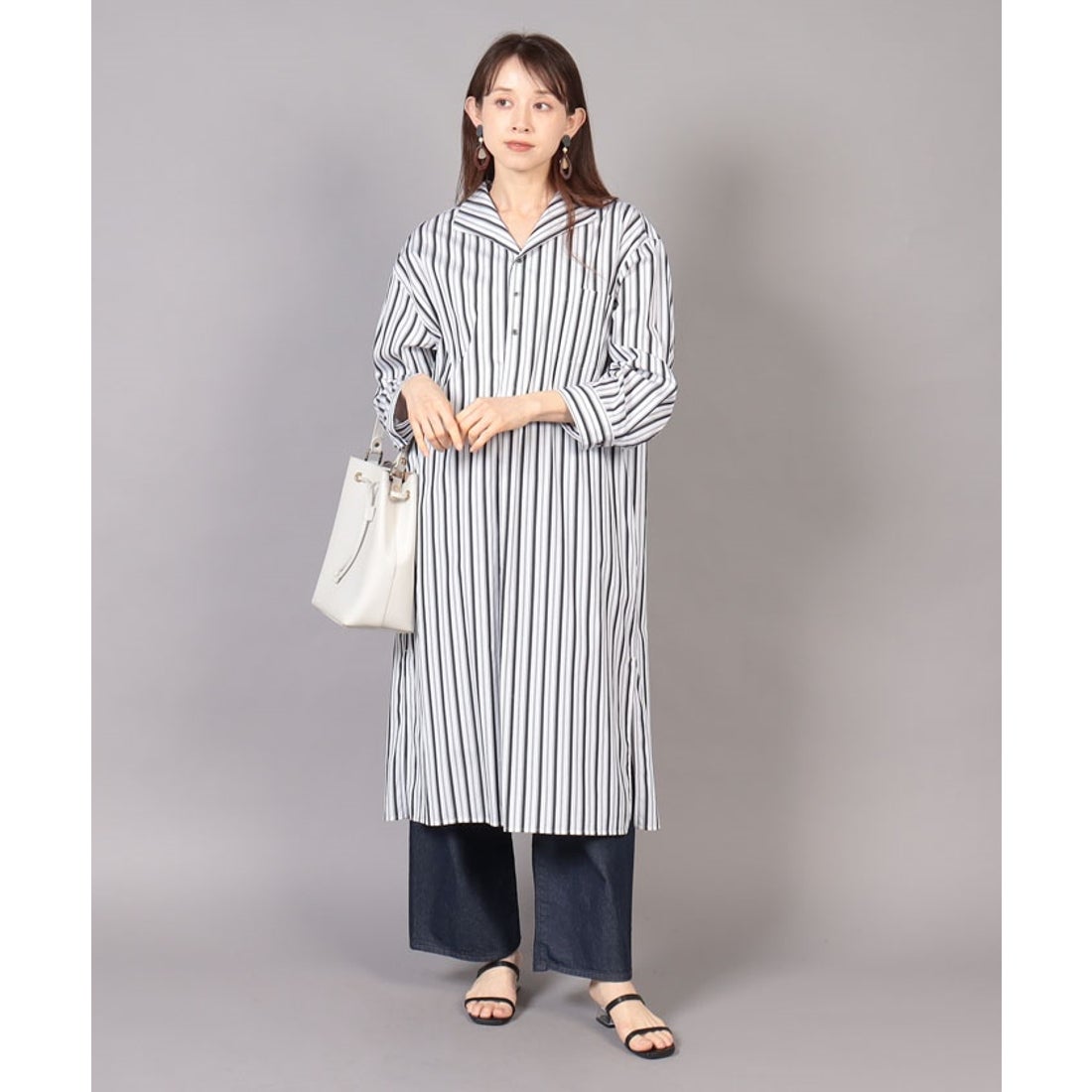 ティッカ TICCA オープンカラーシャツワンピース （black stripe） -靴