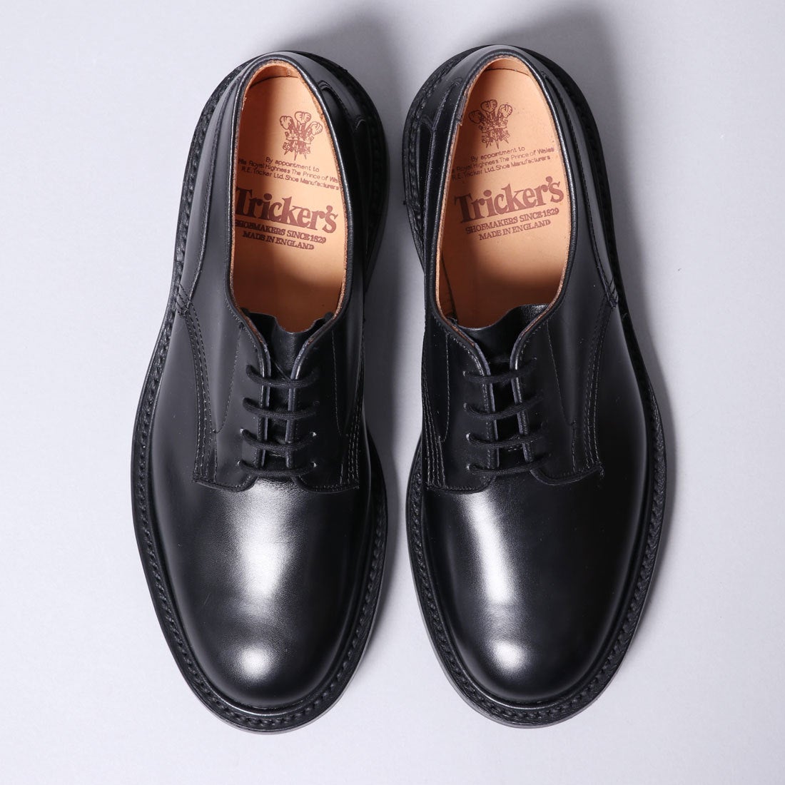 トリッカーズ Tricker's M5636-WOODSTOCK (BLK) -靴＆ファッション通販