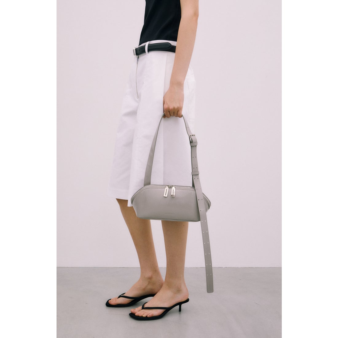 アドカラム ADD CULUMN FIGRE BODYBAG ENAMEL （Gray） -ファッション