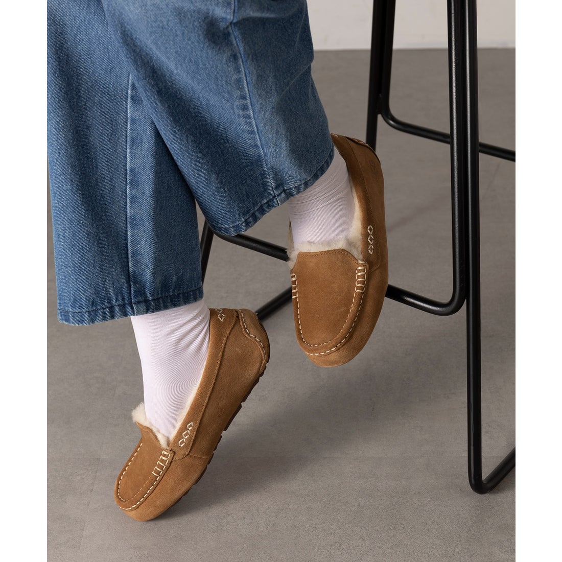 アグ UGG ANSLEY ウールボア スリッポン ローファー モカシン