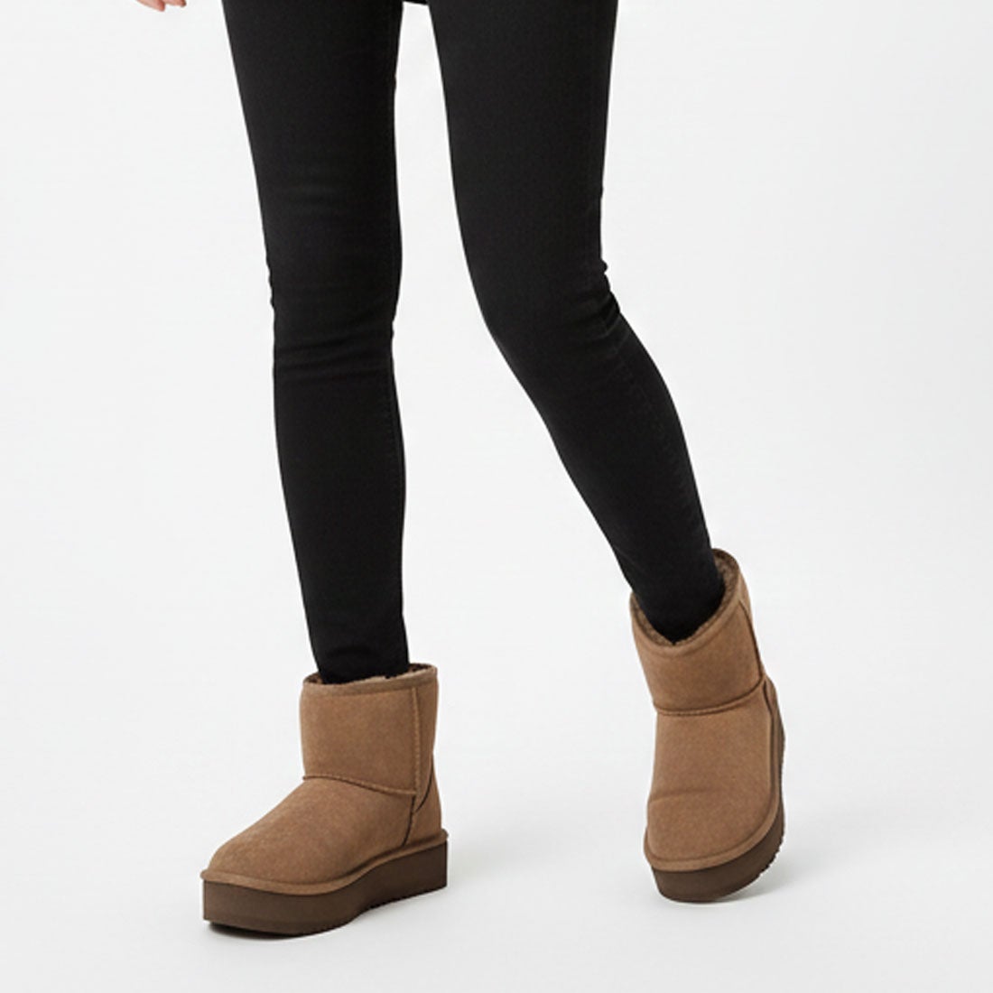 アグ UGG CLASSIC MINI PLATFORM ムートンブーツ （チェスナット） -靴