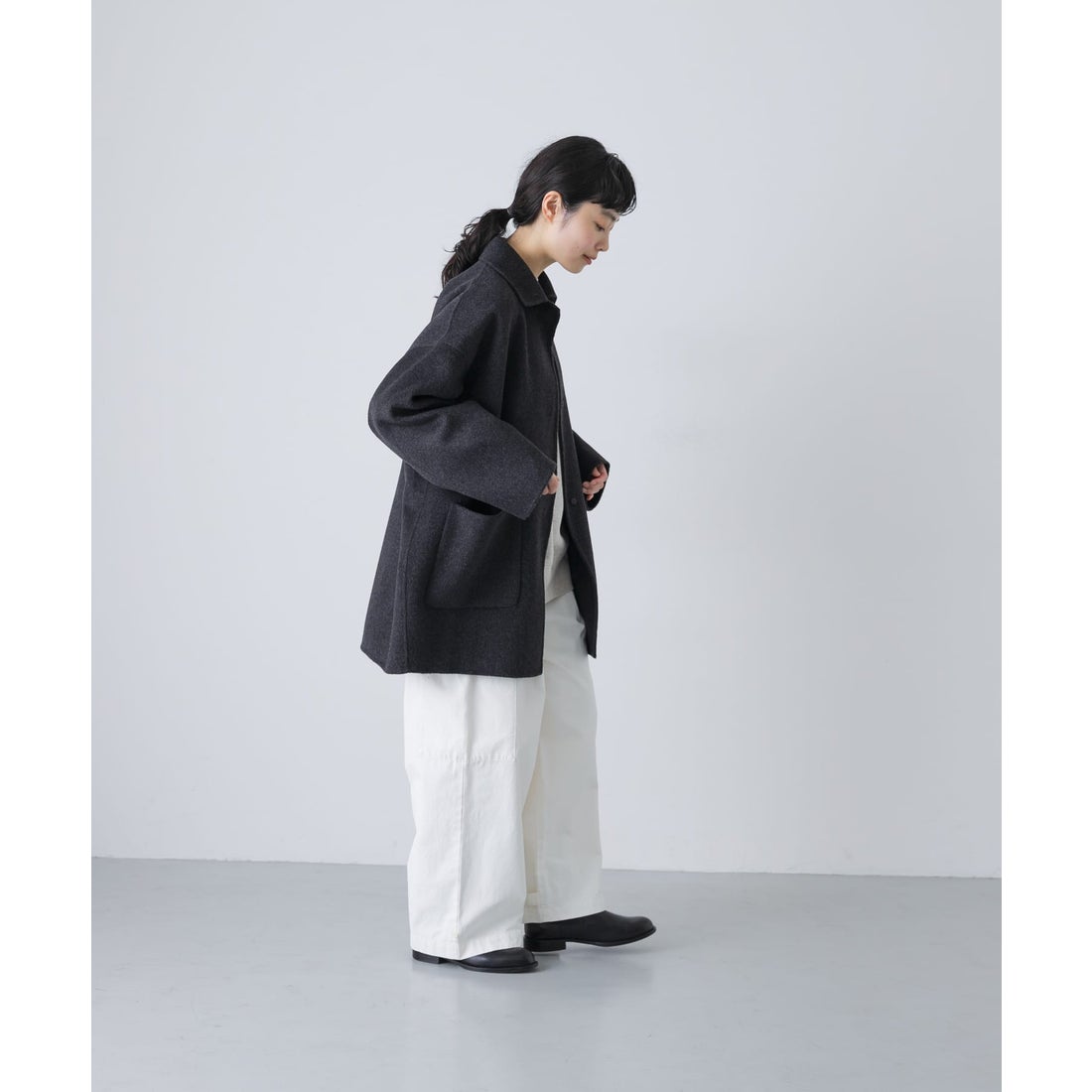 カグレ かぐれ ウールステンカラーショートコート （ブラック